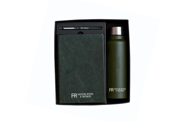 Westchester Corporate Essentials Gift Set