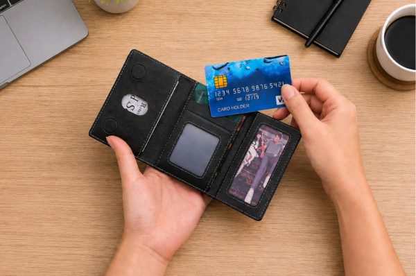 Cache Magnetic Card Wallet